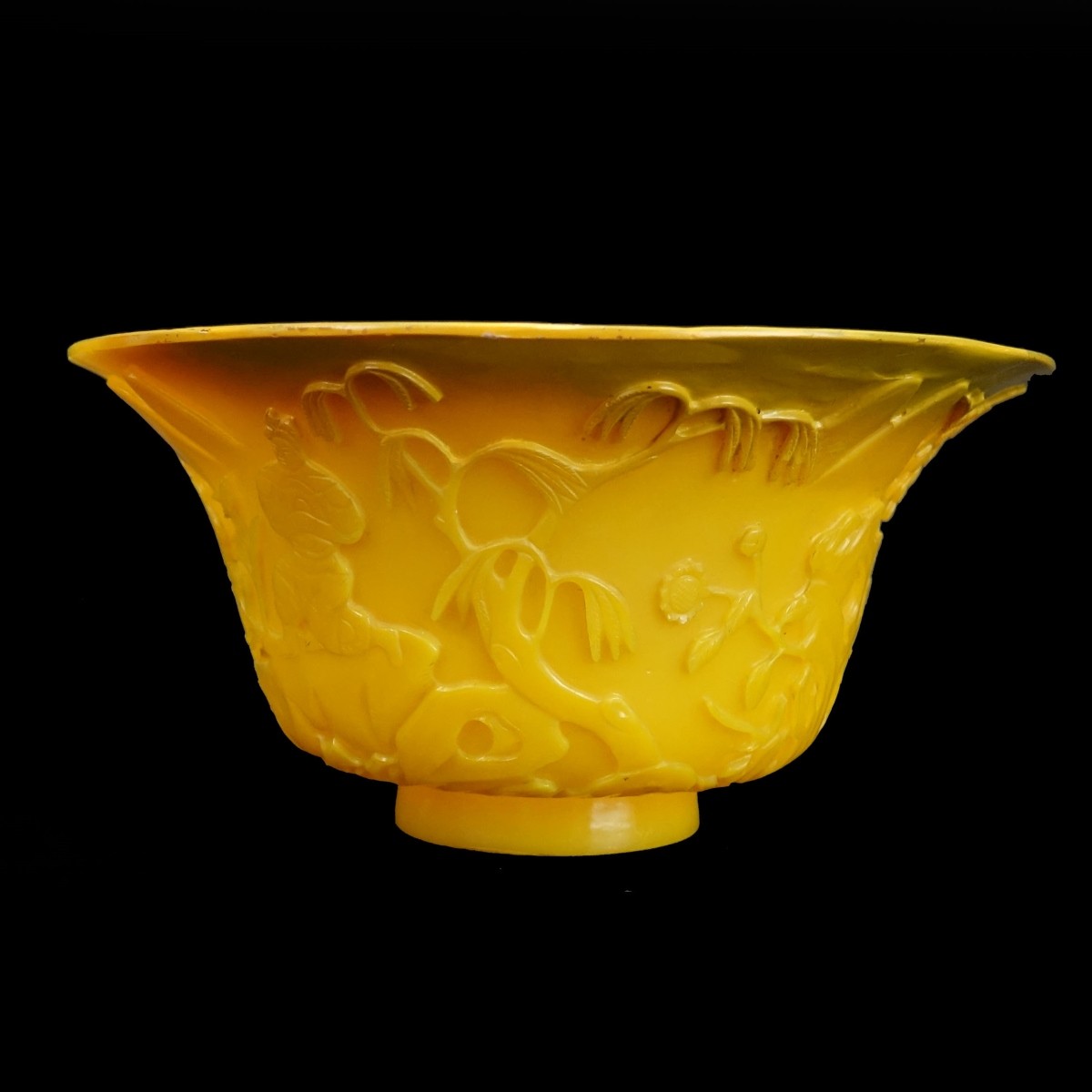 Chinese Peking Glass Bowl