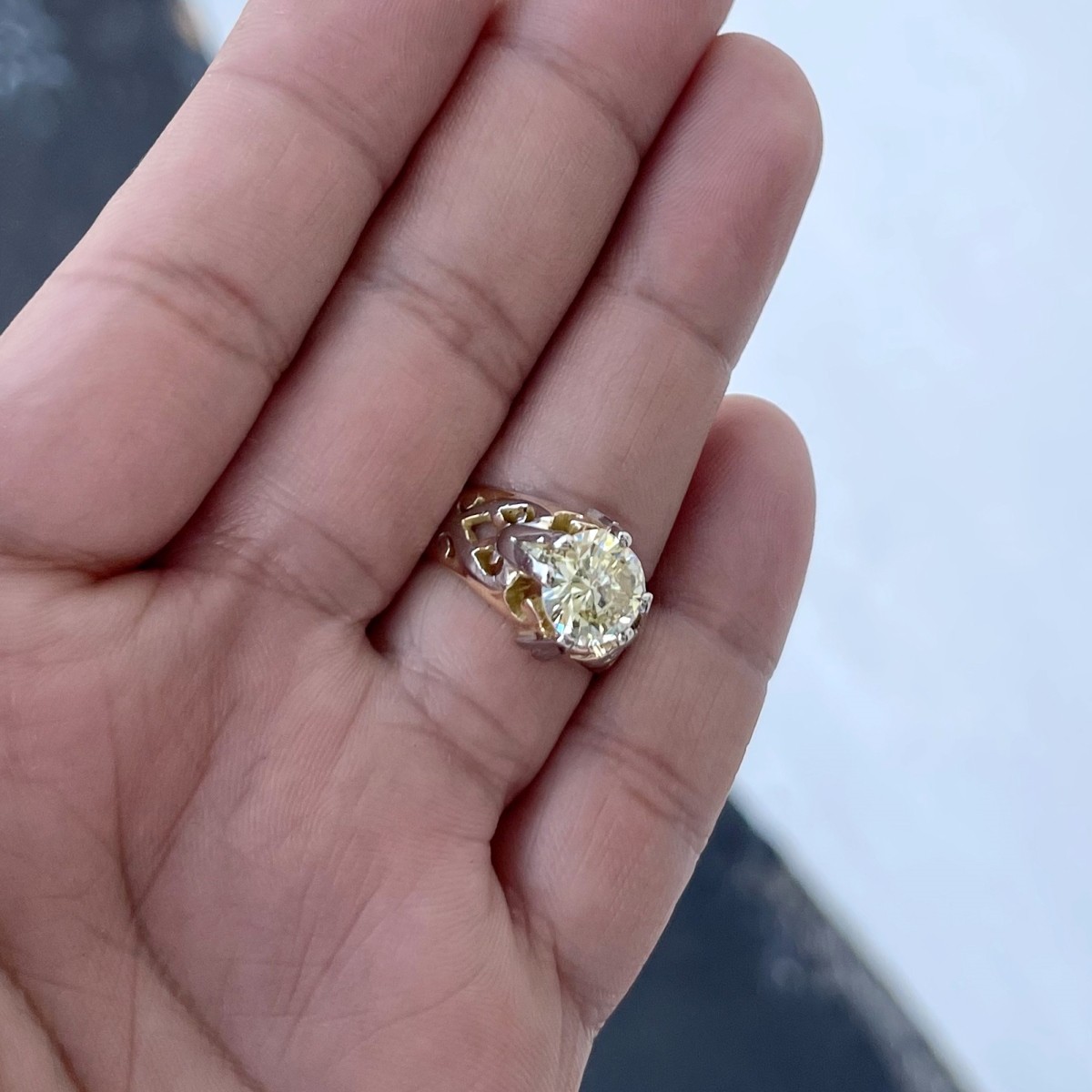 Man's Fancy Yellow Diamond Ring