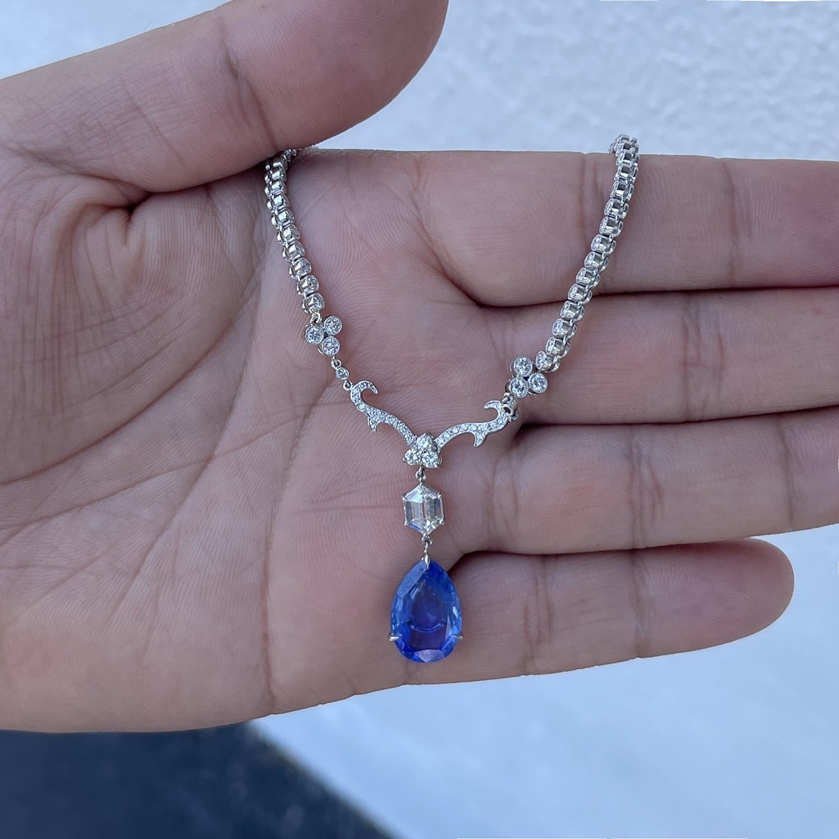 GIA Sapphire, Diamond and Platinum Necklace