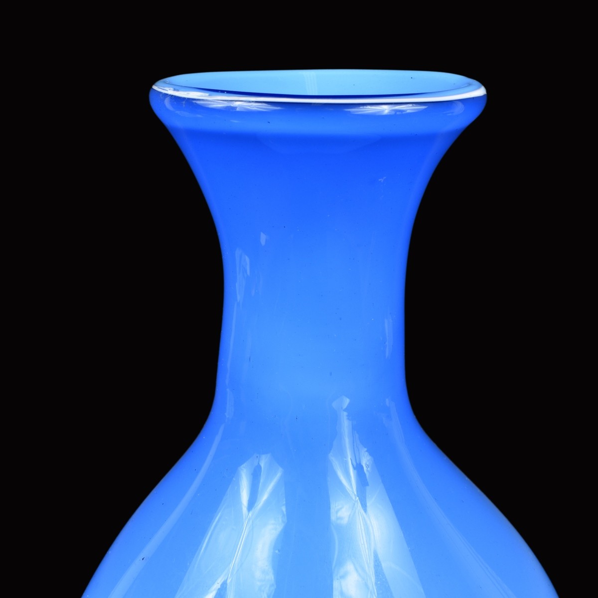 Large Italian Venini Vase