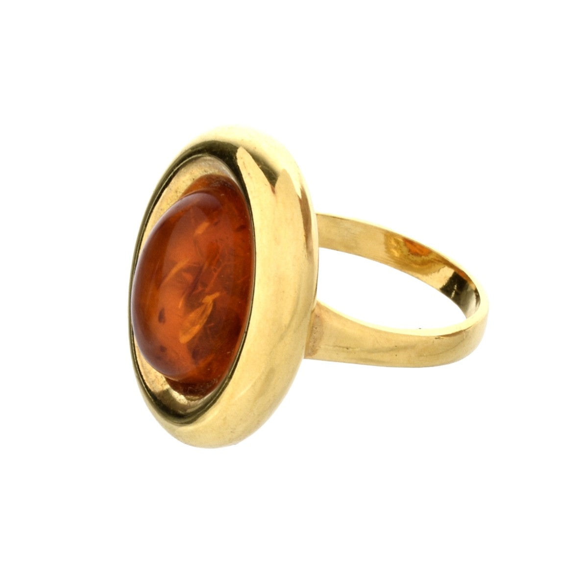 Amber and 18K Ring