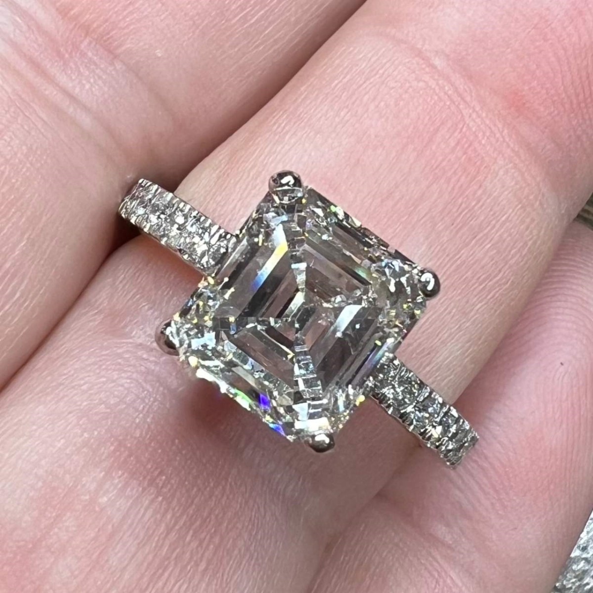 GIA Diamond and Platinum Ring