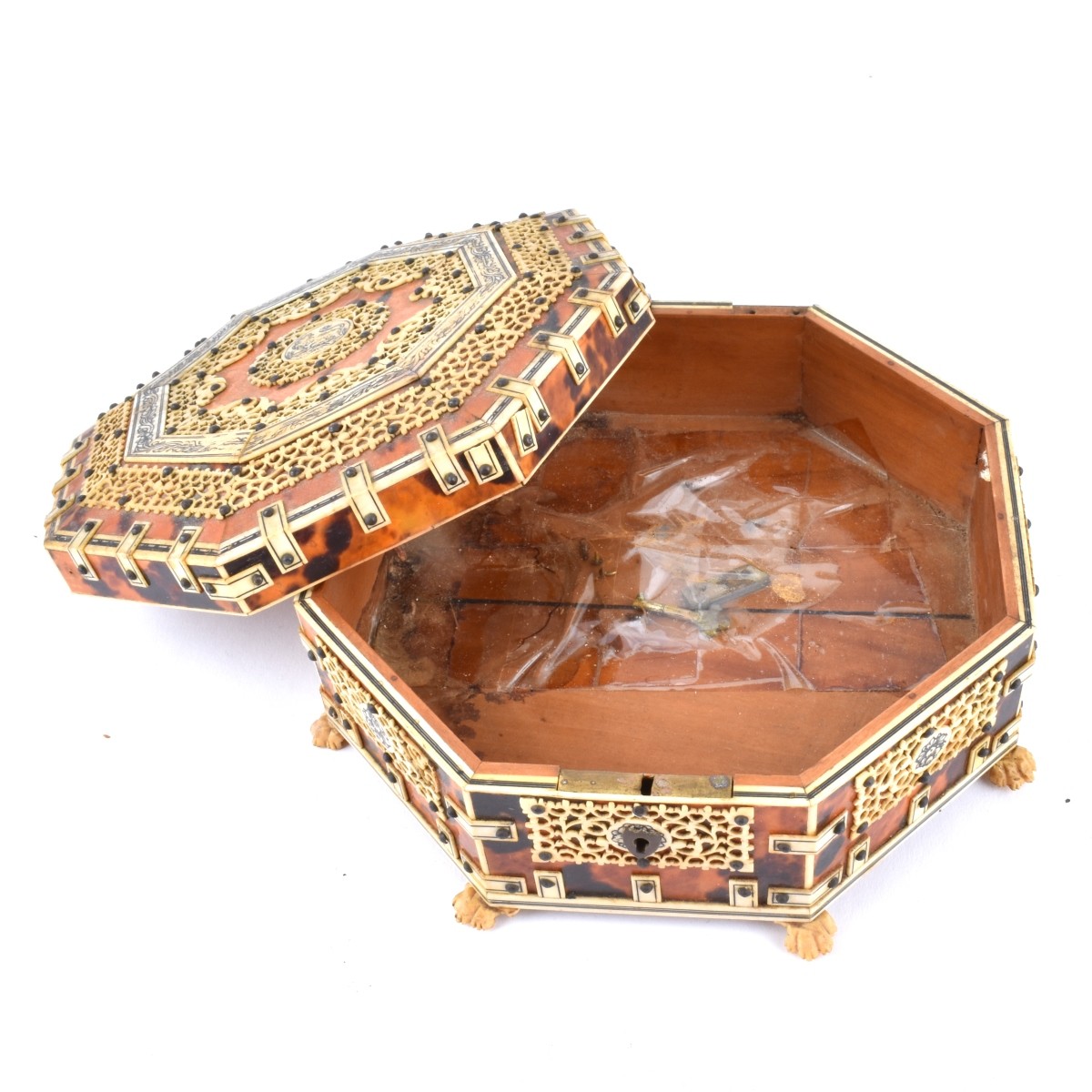 19C. Hand Carved Anglo-Indian Octogonal Box