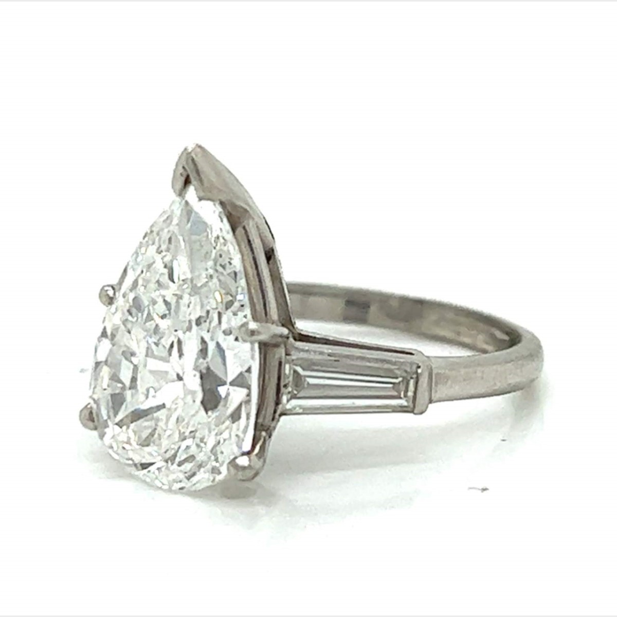GIA 5.24ct Diamond and Platinum Ring