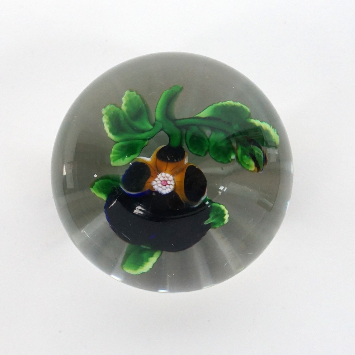 Baccarat Paperweight Pansy