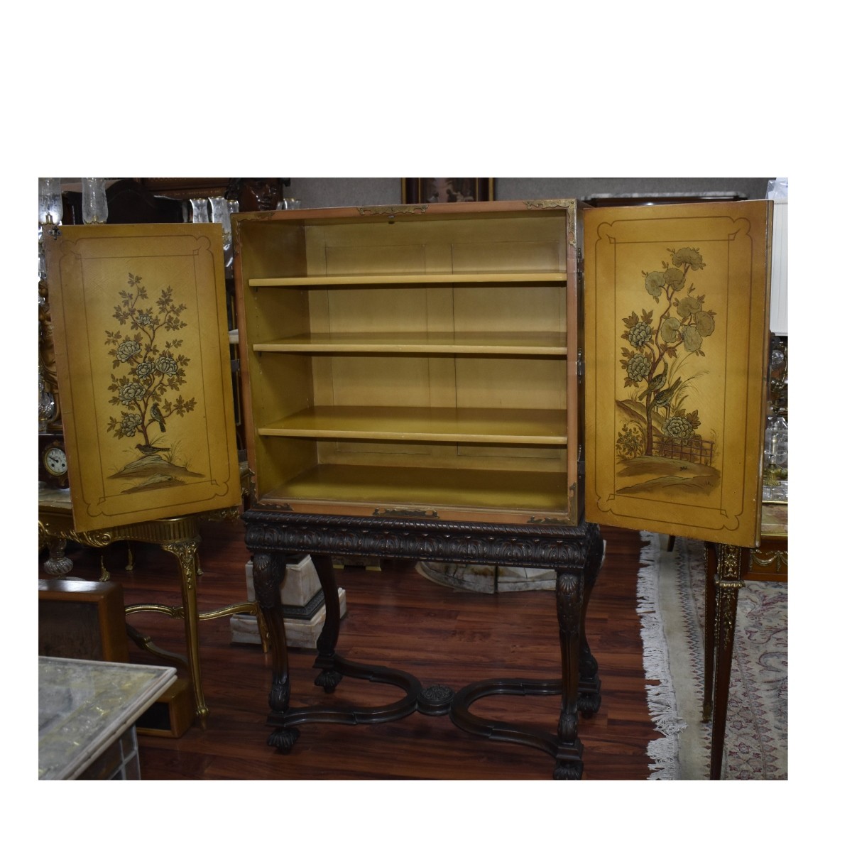 Vintage Chinoiserie Style Cabinet