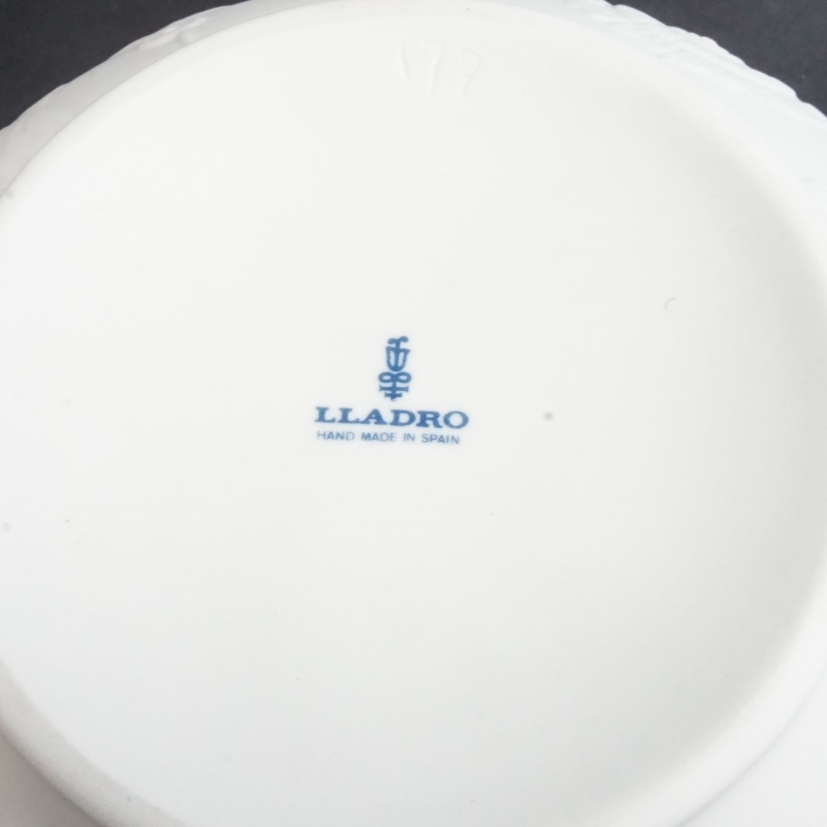 Two Lladro Figurines and a Bowl