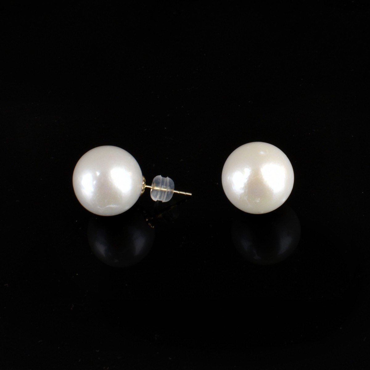 South Sea Pearl and 18K Ear Studs