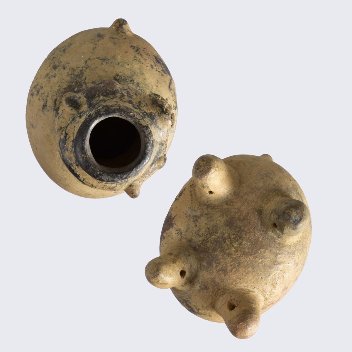 Pre Columbian (Toirona, 700 AD - 1600 AD) Vessel