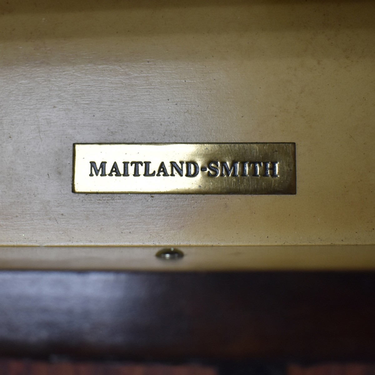 Maitlind-Smith Commode
