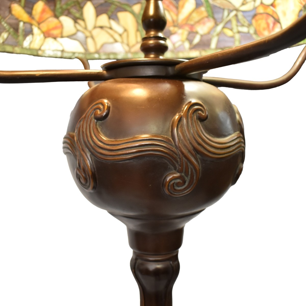 Tiffany Style Magnolia Leaded Glass Floor Lamp
