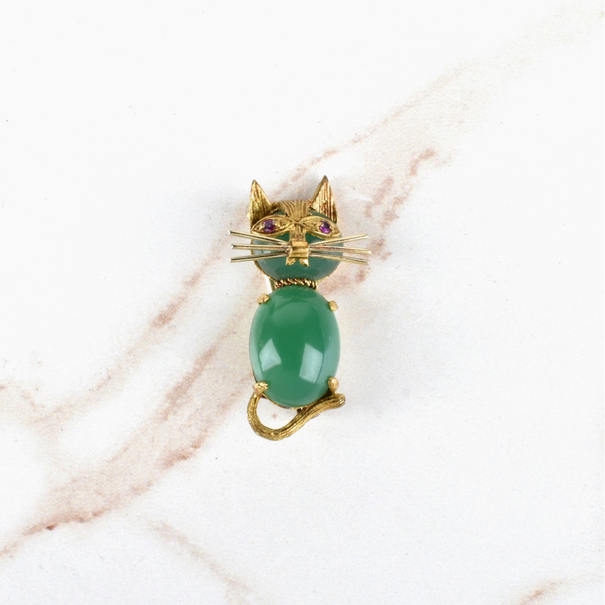 Chrysoprase and 18K Cat Brooch