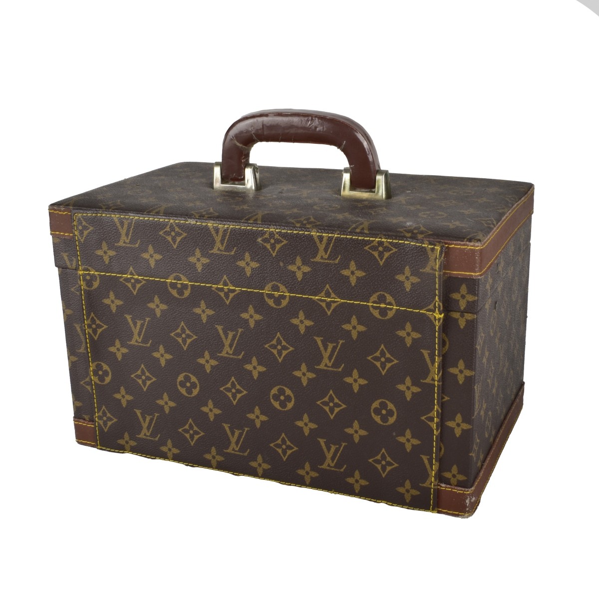 Faux Louis Vuitton Travel Case