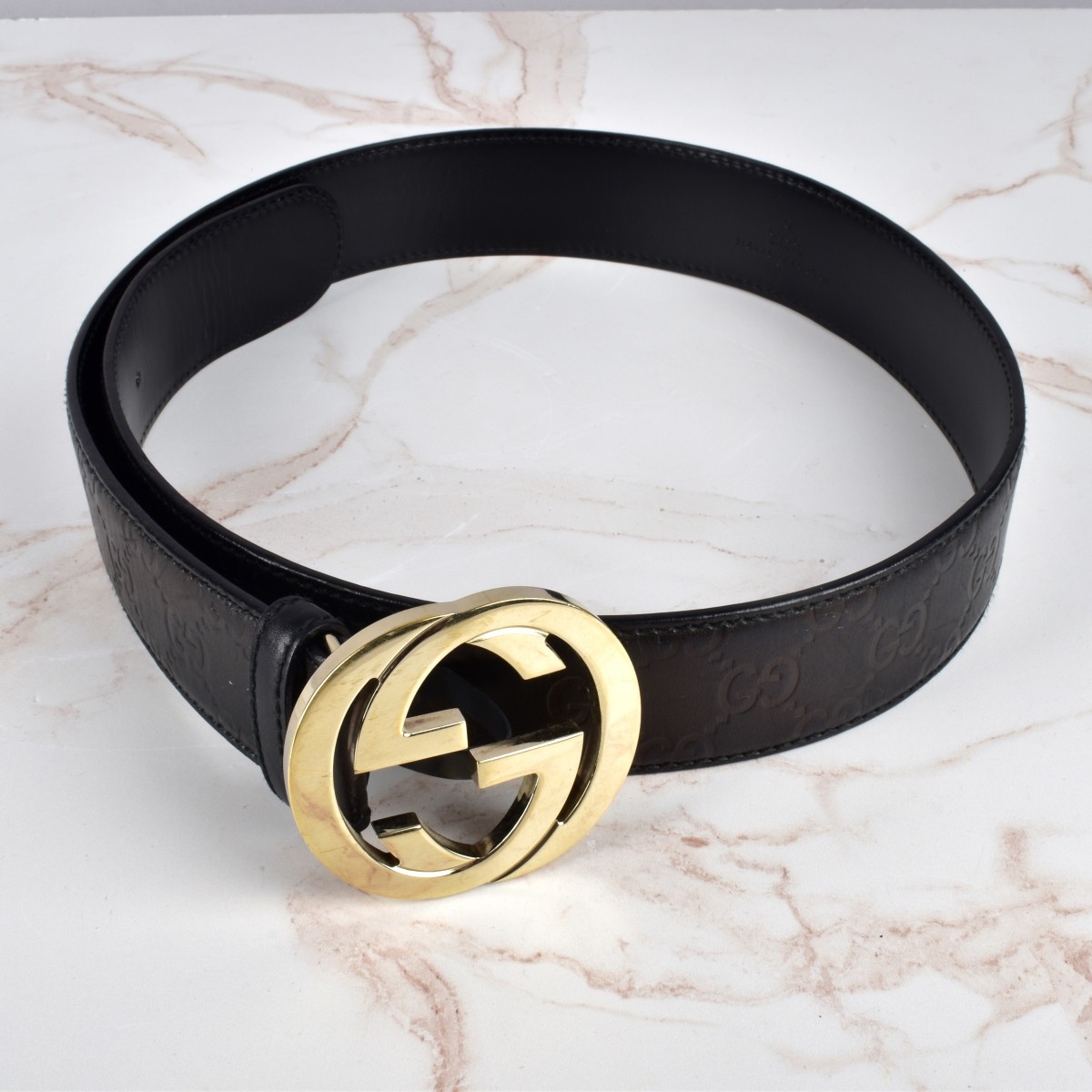 Gucci GG Logo Leather Belt