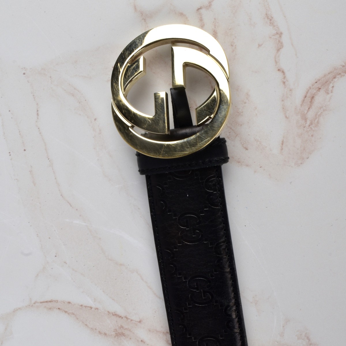 Gucci GG Logo Leather Belt