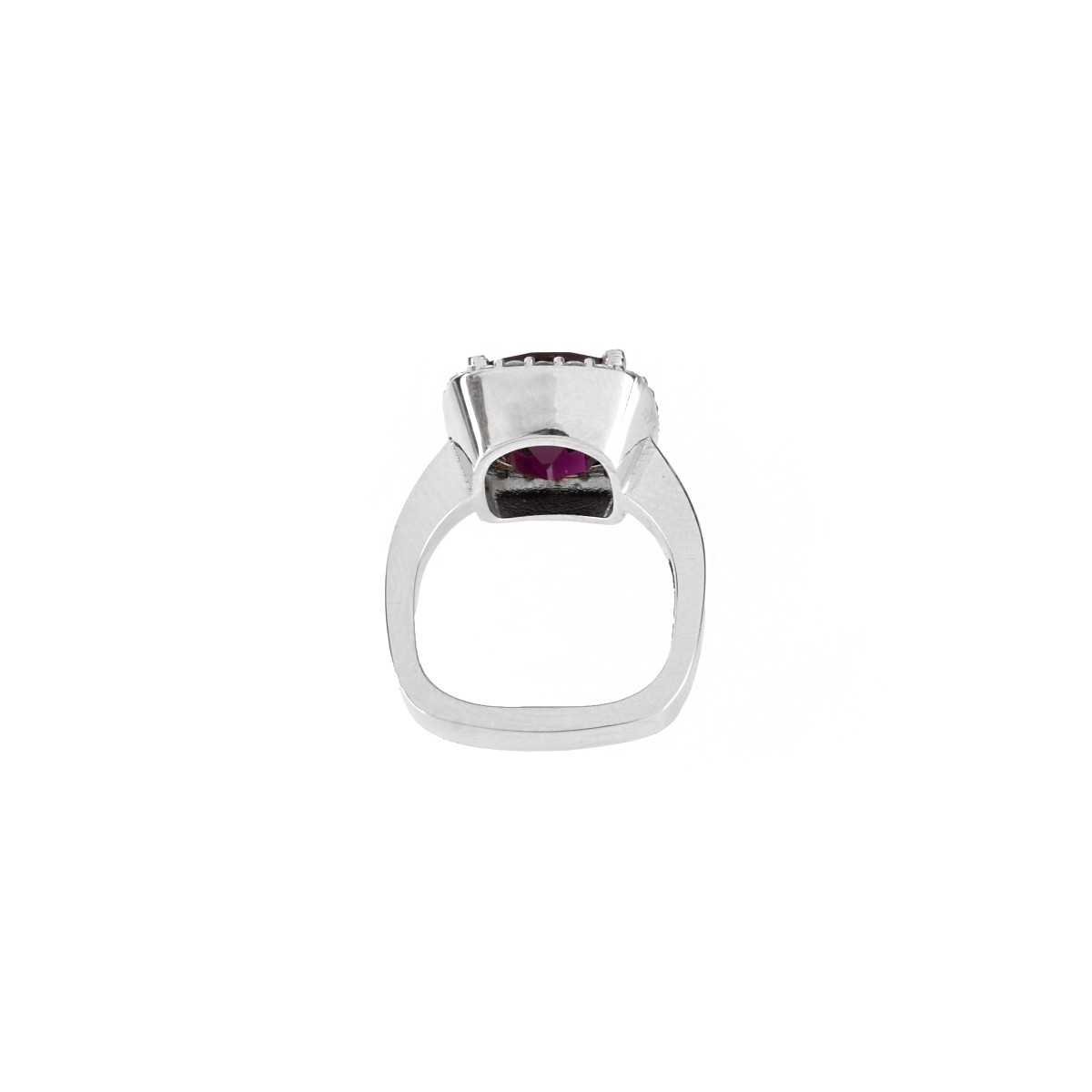 Garnet, Diamond and 18K Ring