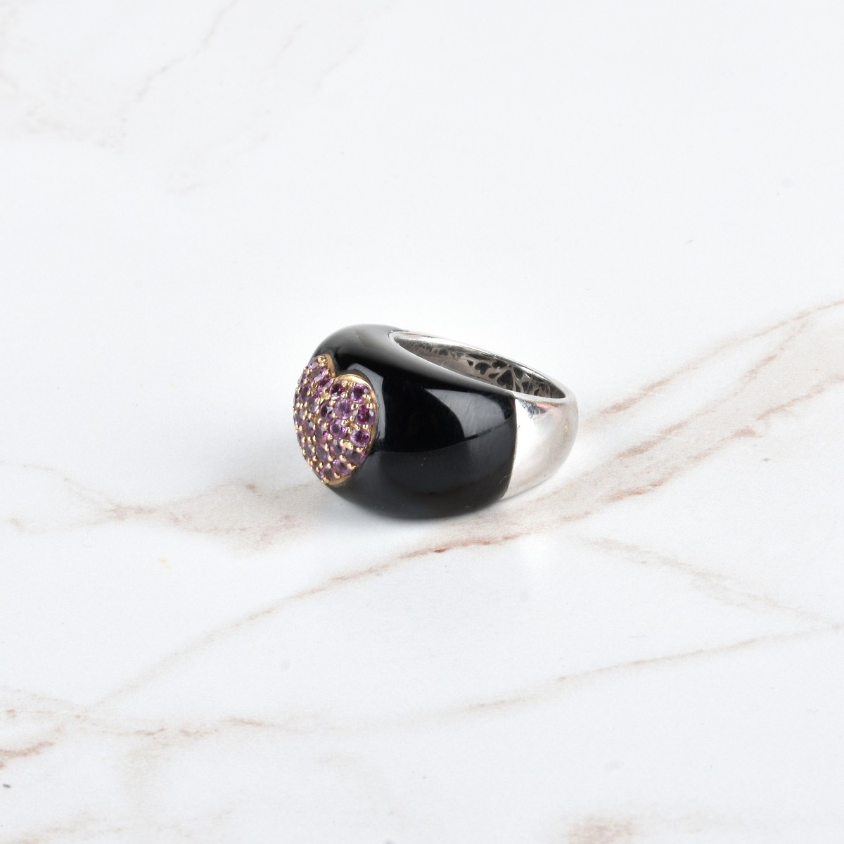 Sapphire, Onyx and 18K Ring