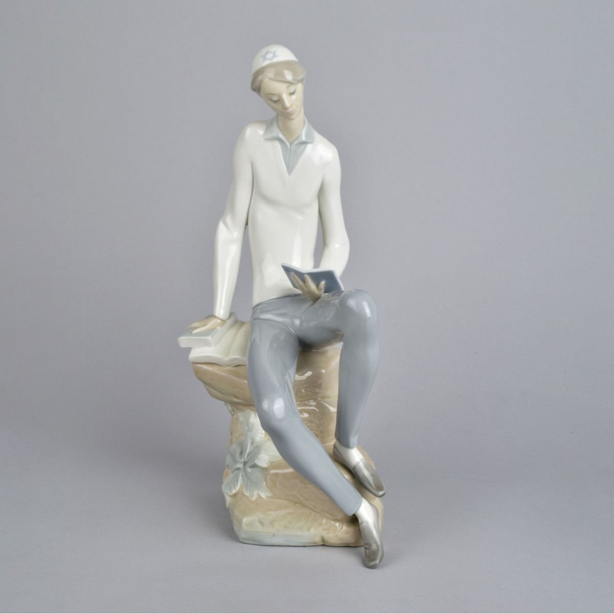 Lladro Hebrew Student Figurine