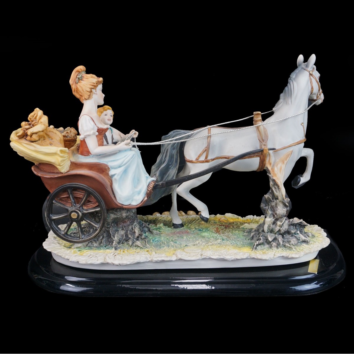 Capodimonte Figurine Camelot