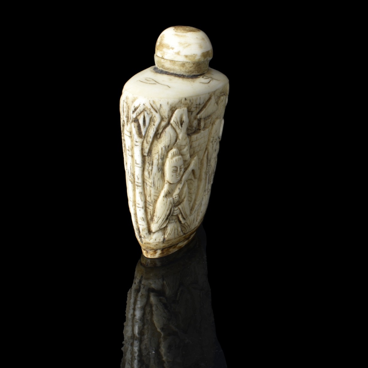 Chinese Carved Snuff Bottle