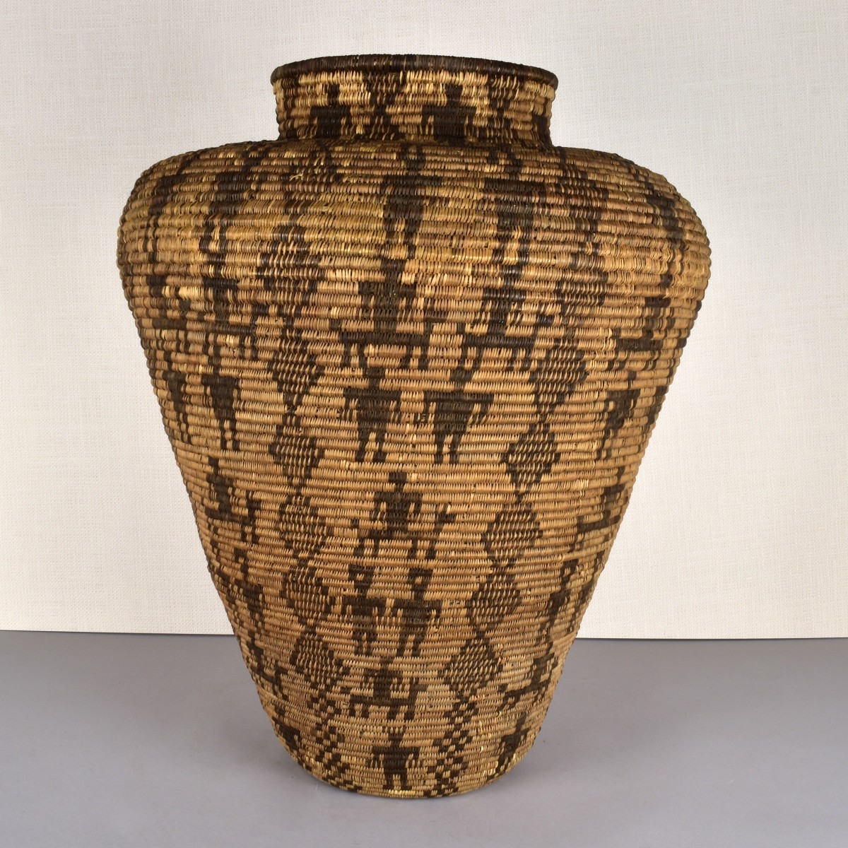 19/20th Century Apache Olla Basket