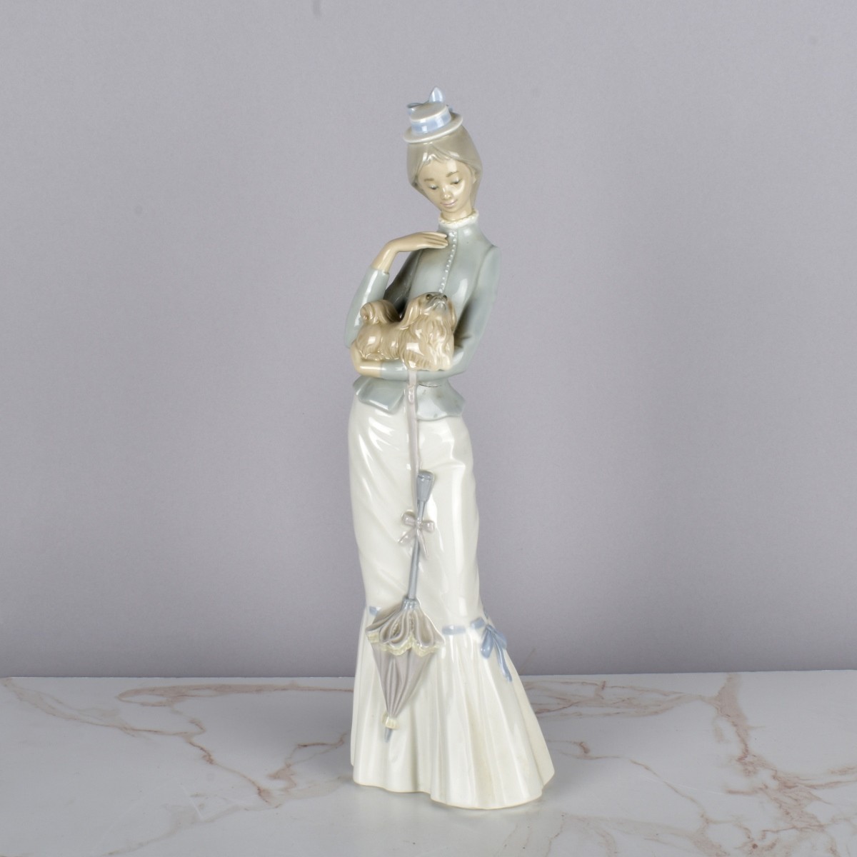 Lladro Porcelain Figurine