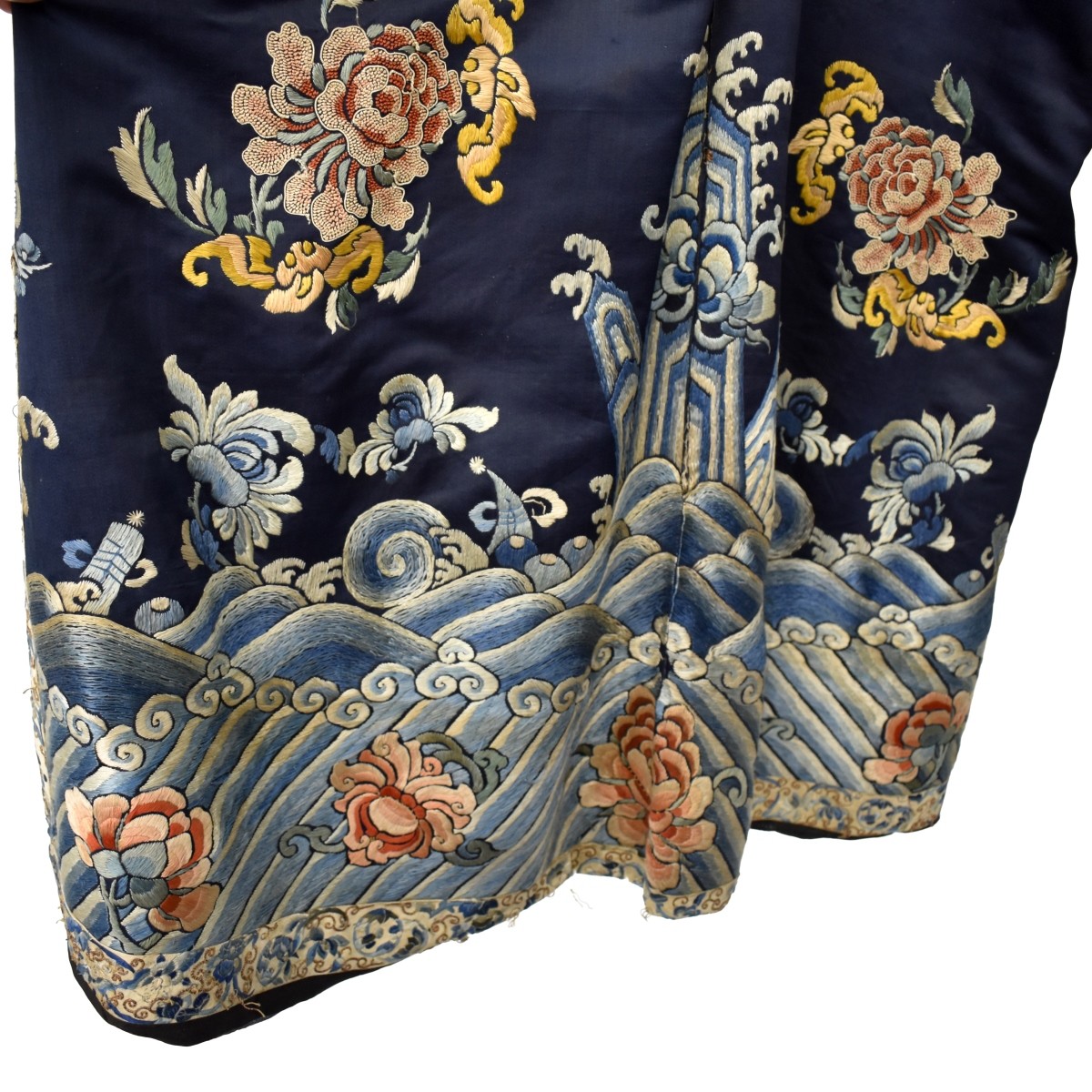 18/19C Chinese Silk Embroidered Robe