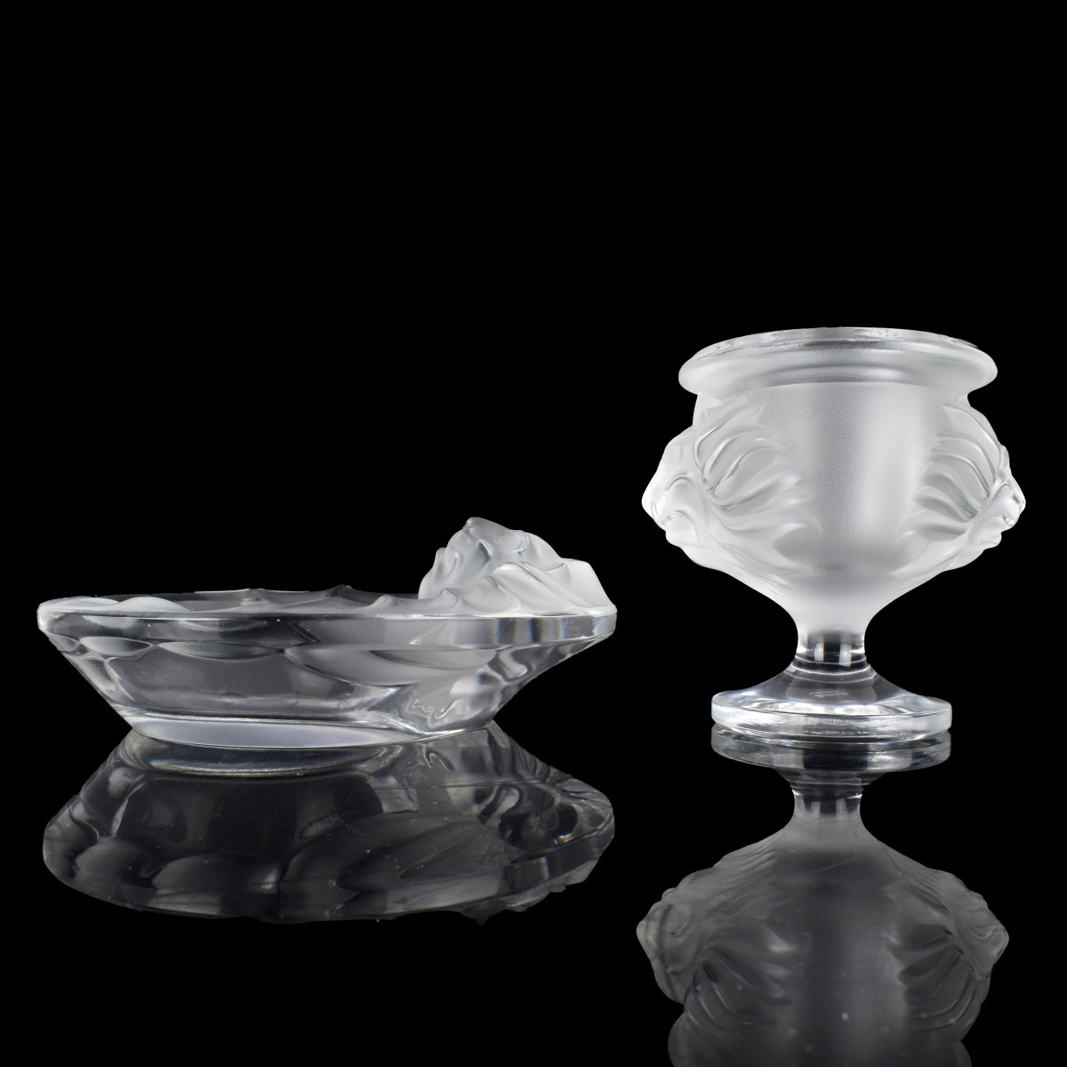 Lalique "Tete De Lion" Smoking Set