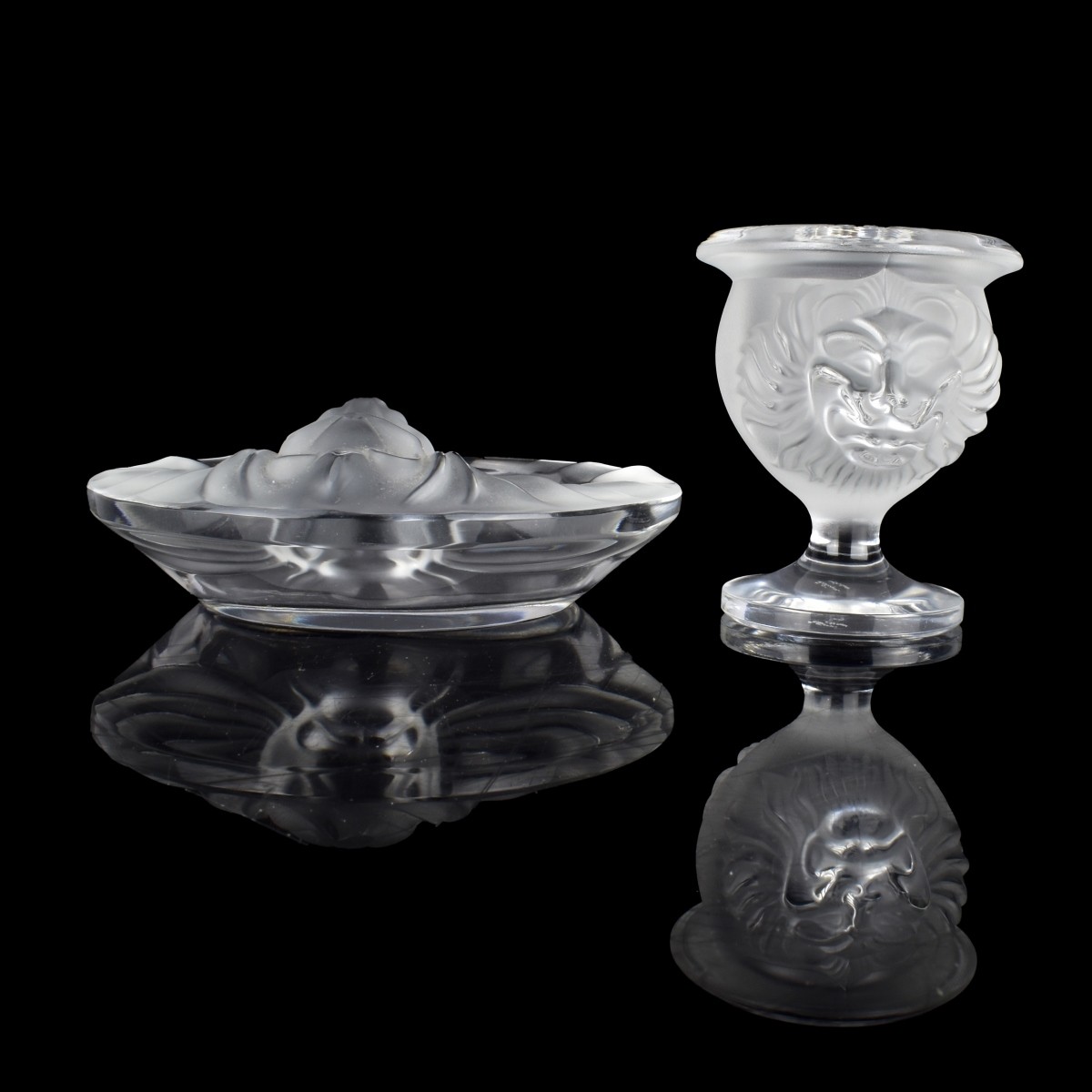 Lalique "Tete De Lion" Smoking Set