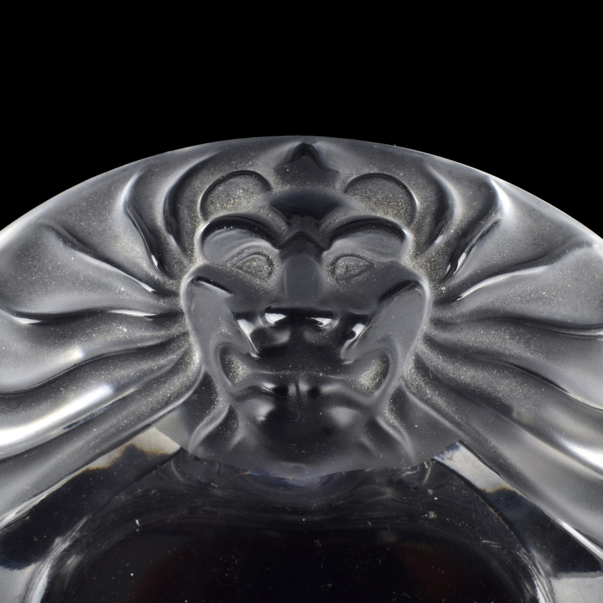 Lalique "Tete De Lion" Smoking Set