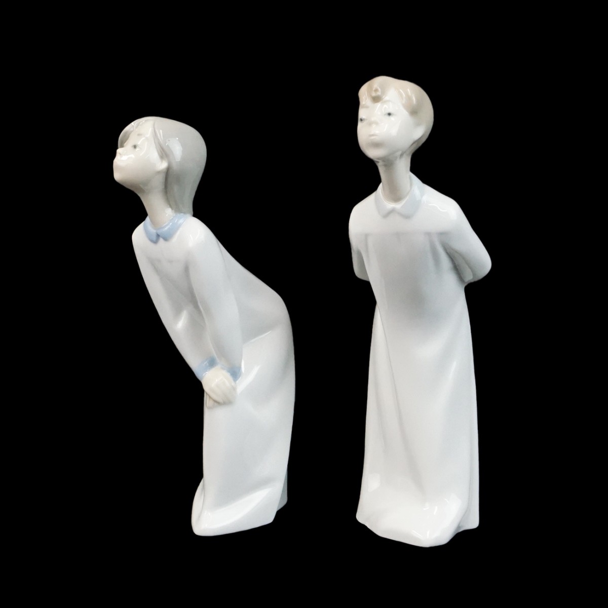 Two Lladro "Kissing" Figurines