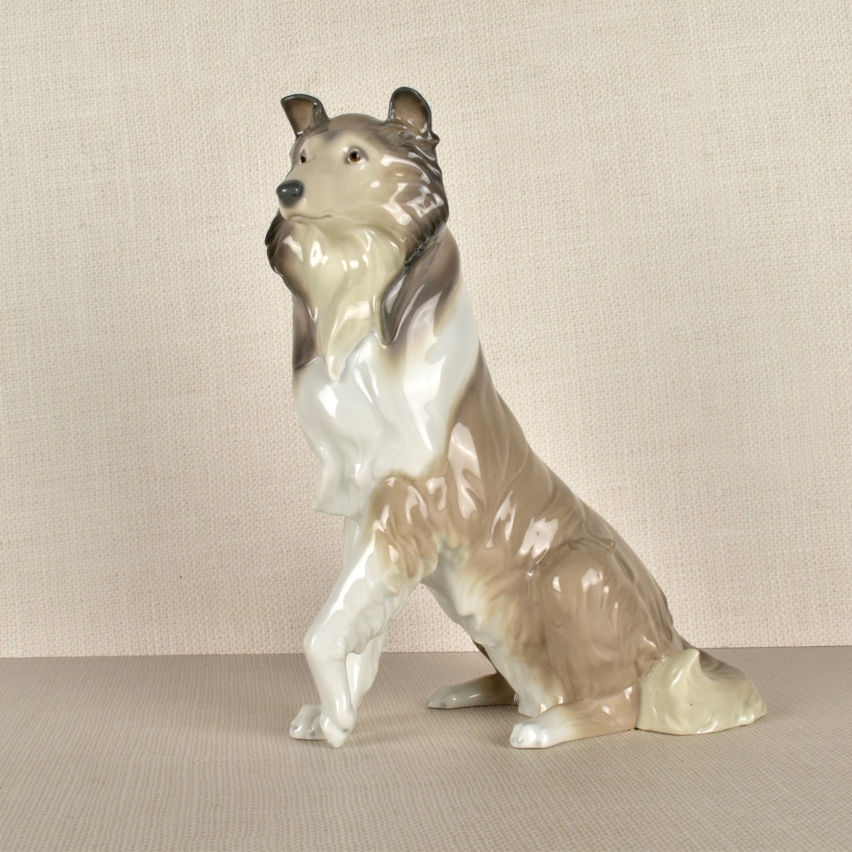 Lladro Figurine of a Collie