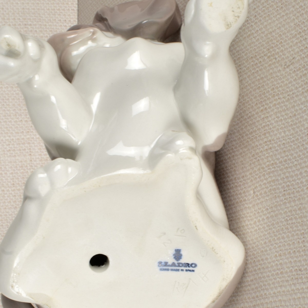 Lladro Porcelain Puppy Figurine
