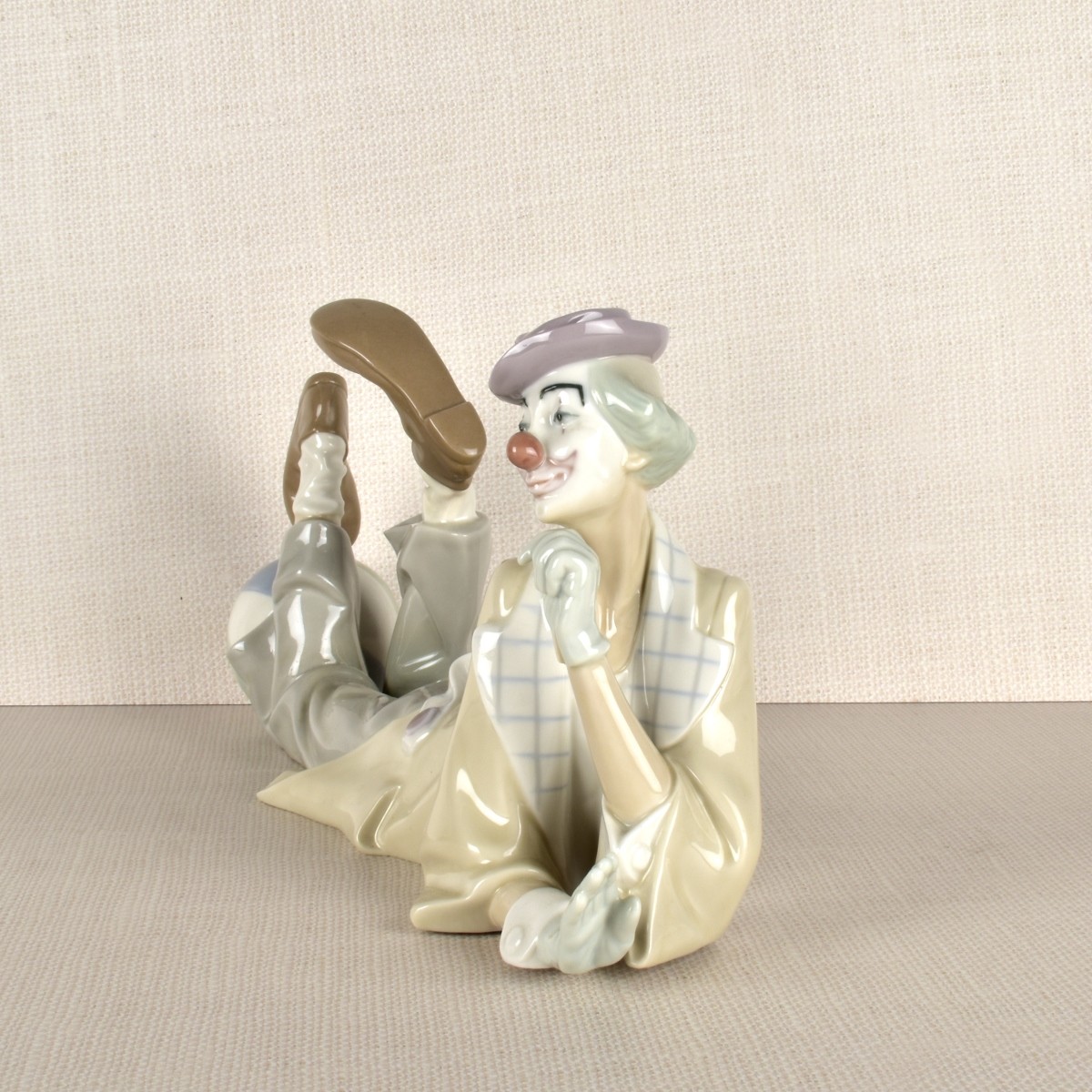 Lladro Figurine of a Clown with a Ball