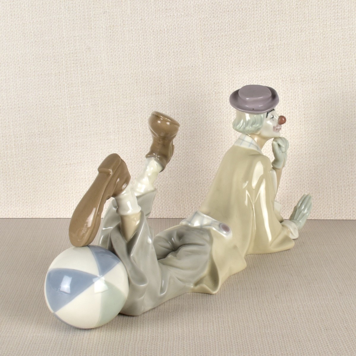 Lladro Figurine of a Clown with a Ball