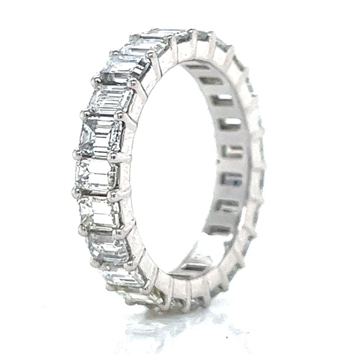 Diamond and Platinum Ring