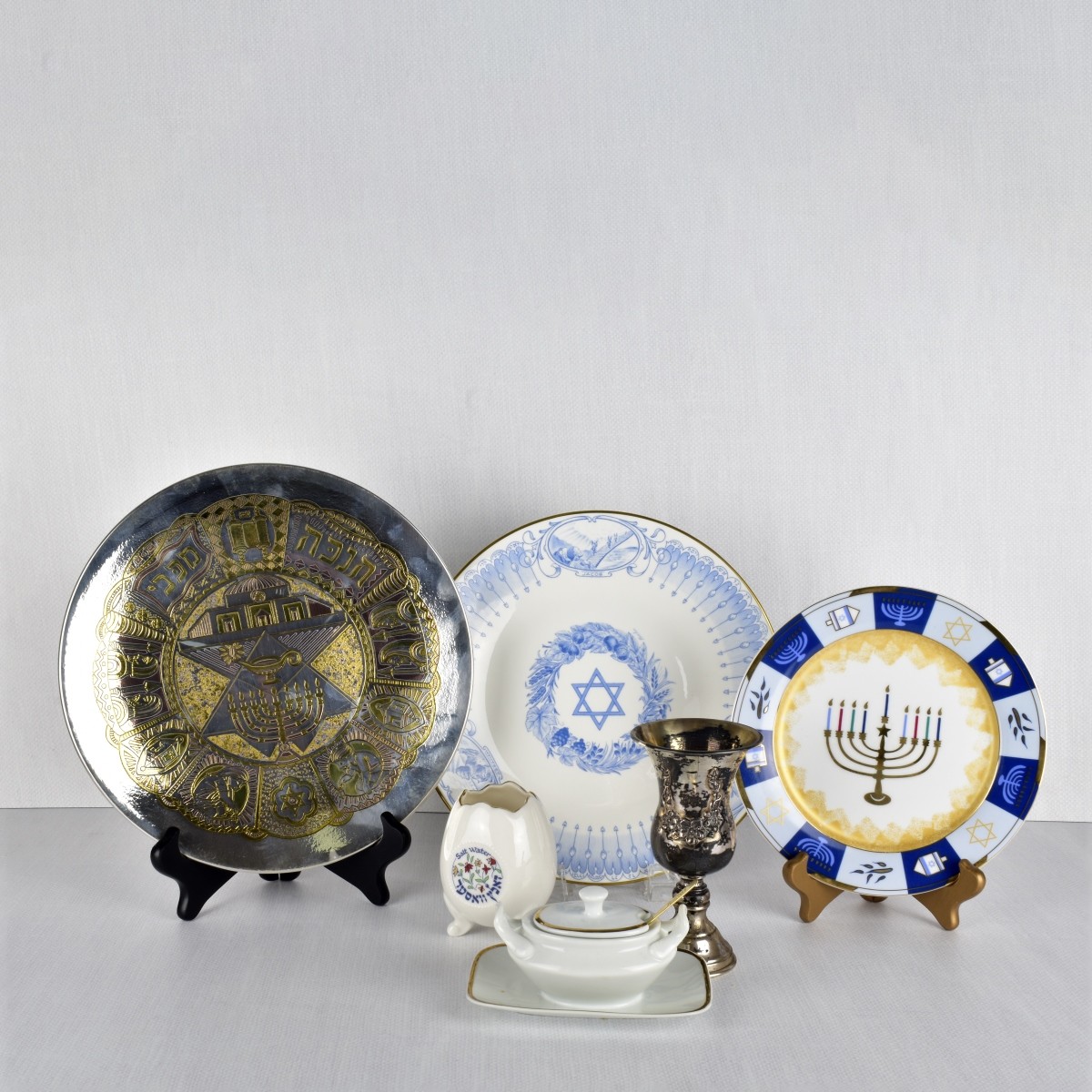 Collection of Judaica Pieces