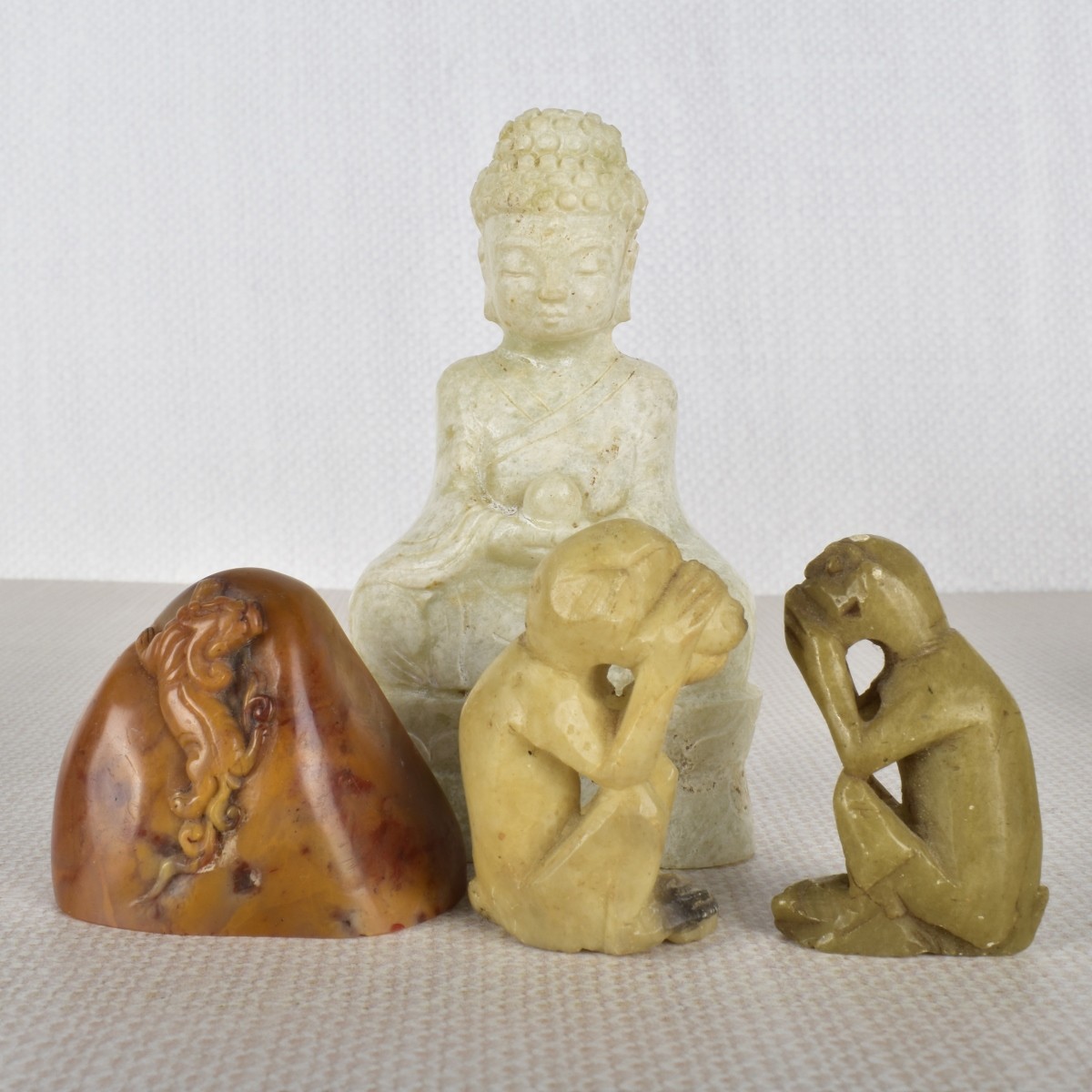 Grouping of Chinese Hardstone Carvings