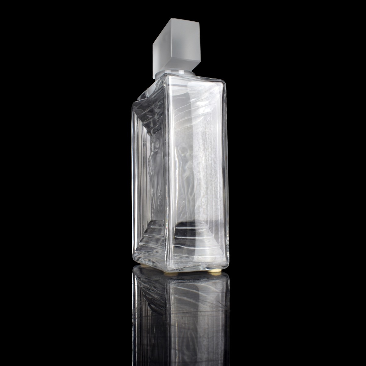 Lalique France "Duncan" Perfume Decanter