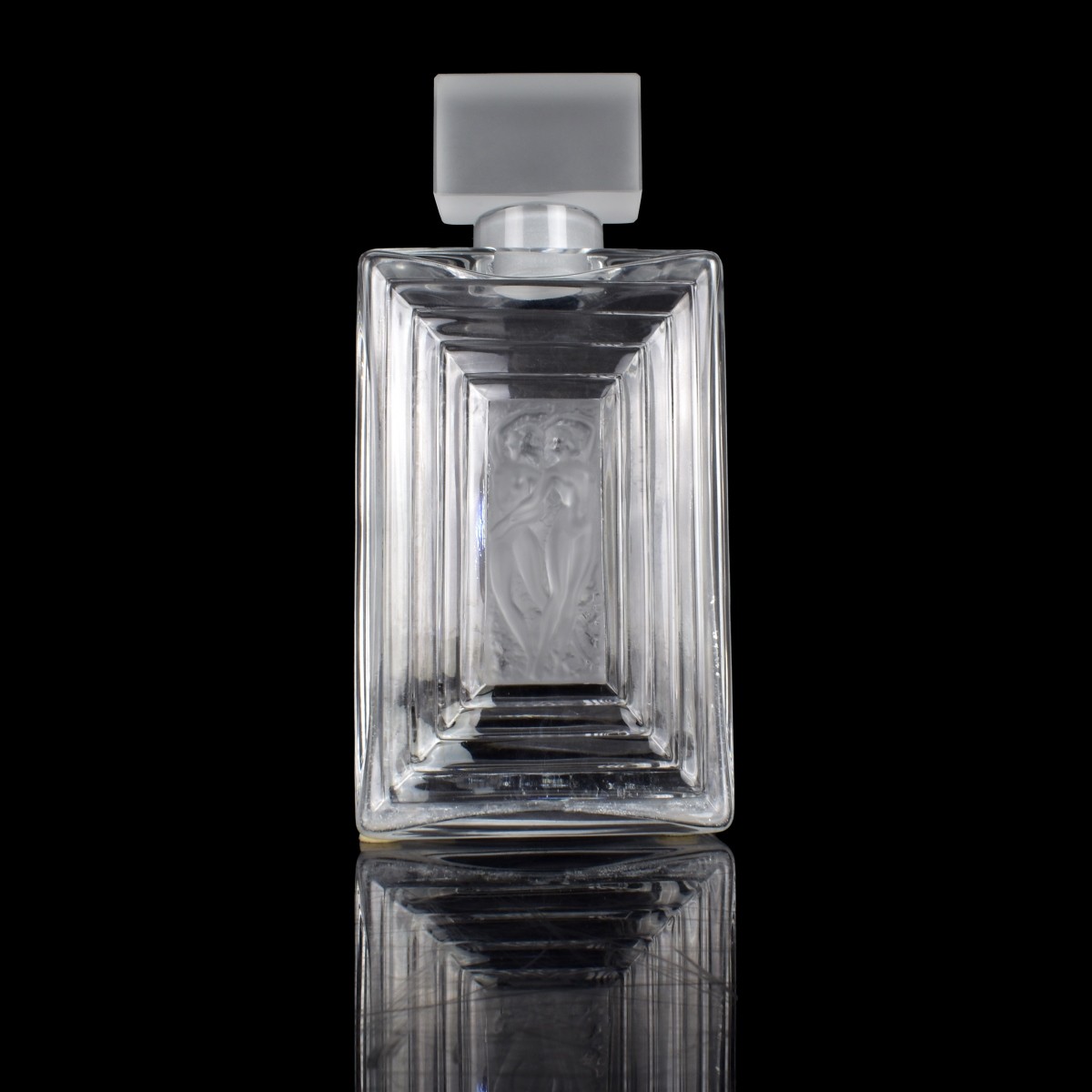 Lalique France "Duncan" Perfume Decanter