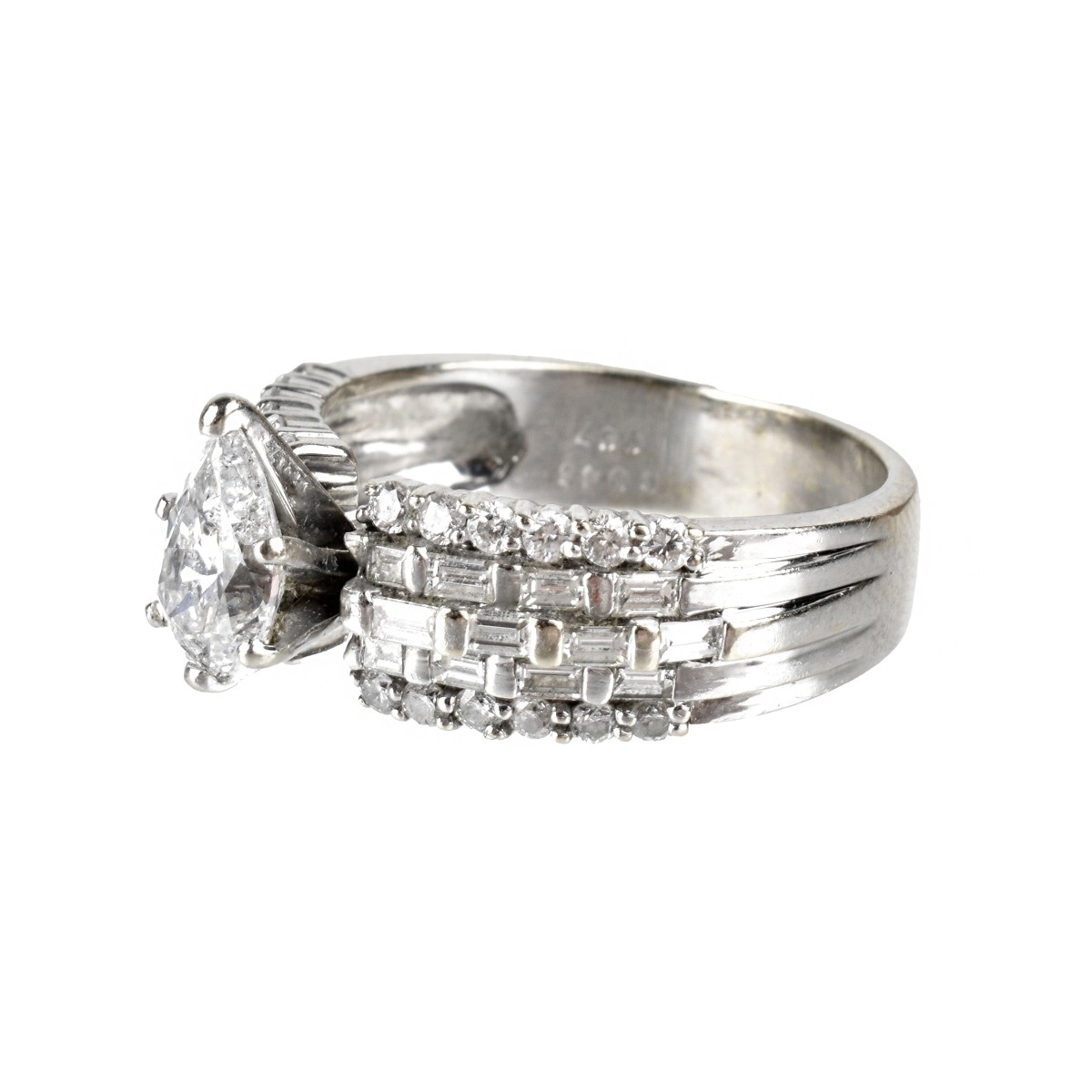 Diamond and 18K Ring