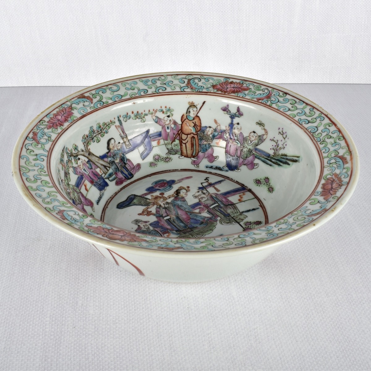 20th Century Chinese Famille Rose Bowl