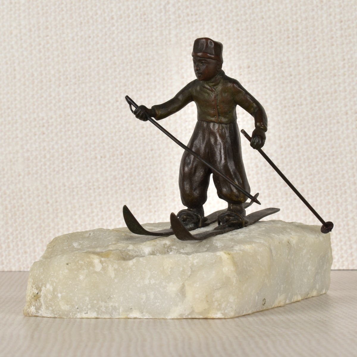 Vienna Bronze Skier