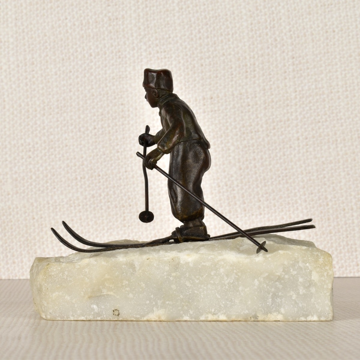 Vienna Bronze Skier