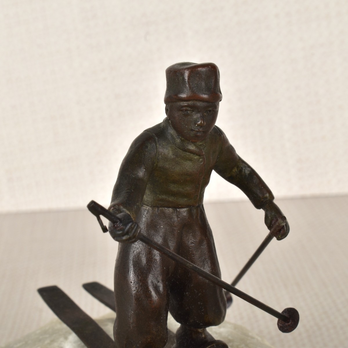 Vienna Bronze Skier