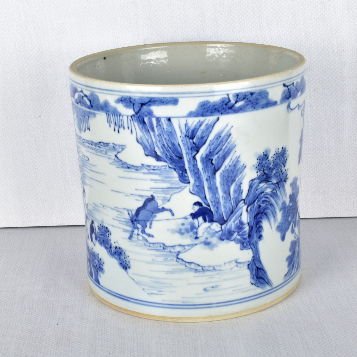 Chinese Blue and White Porcelain Brush Washer