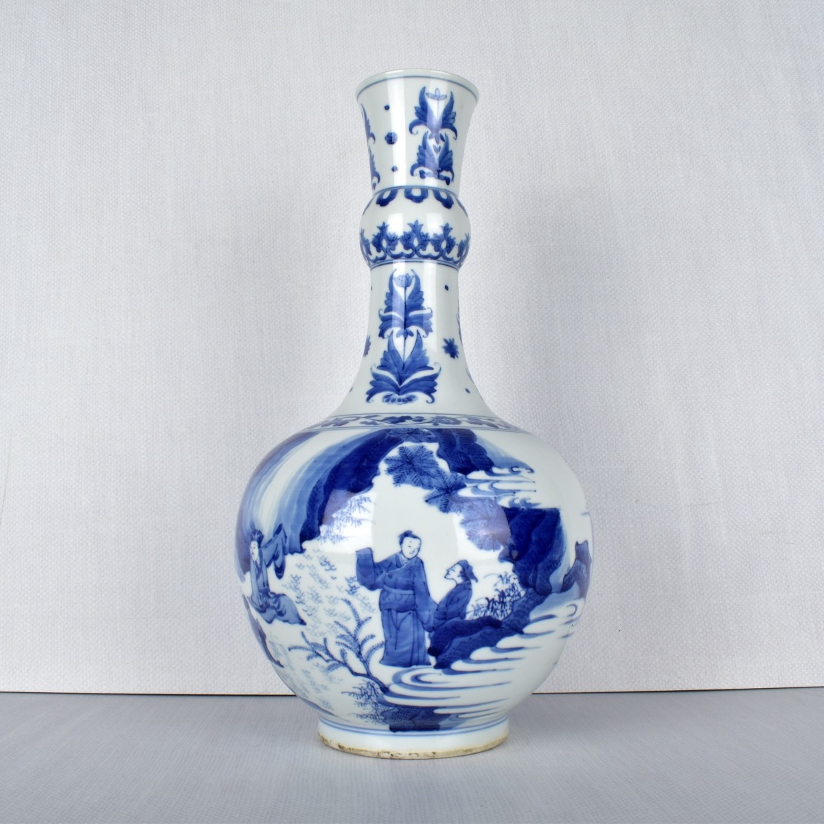 Chinese Blue and White Porcelain Bottle Vase