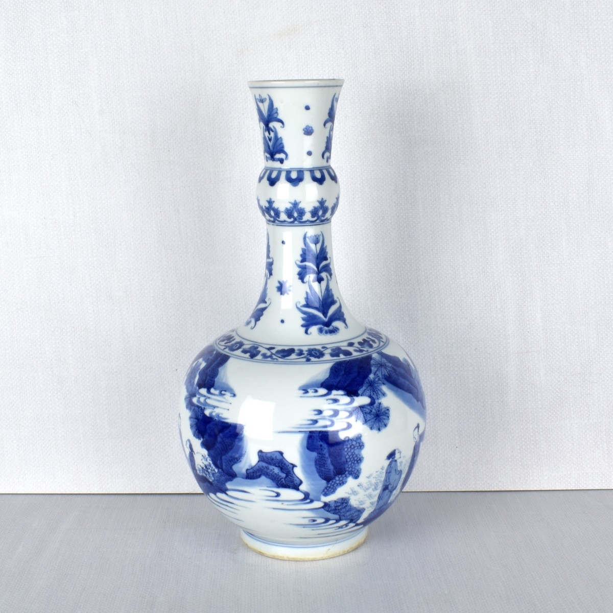 Chinese Blue and White Porcelain Bottle Vase