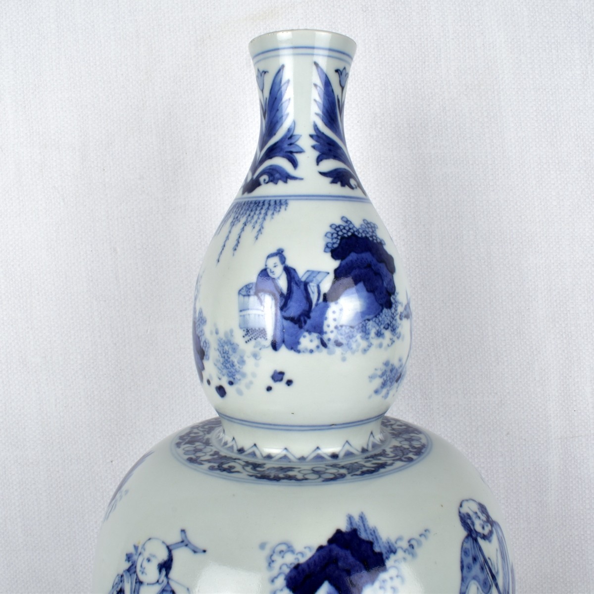 Chinese Blue and White Porcelain Vase