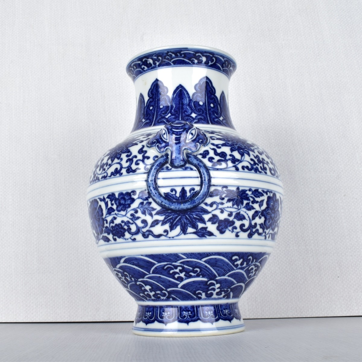 Chinese Blue and White Porcelain Vase